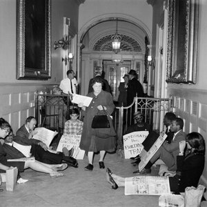 photo of New York CORE&amp;#039;s 1963 City Hall sit in (2)